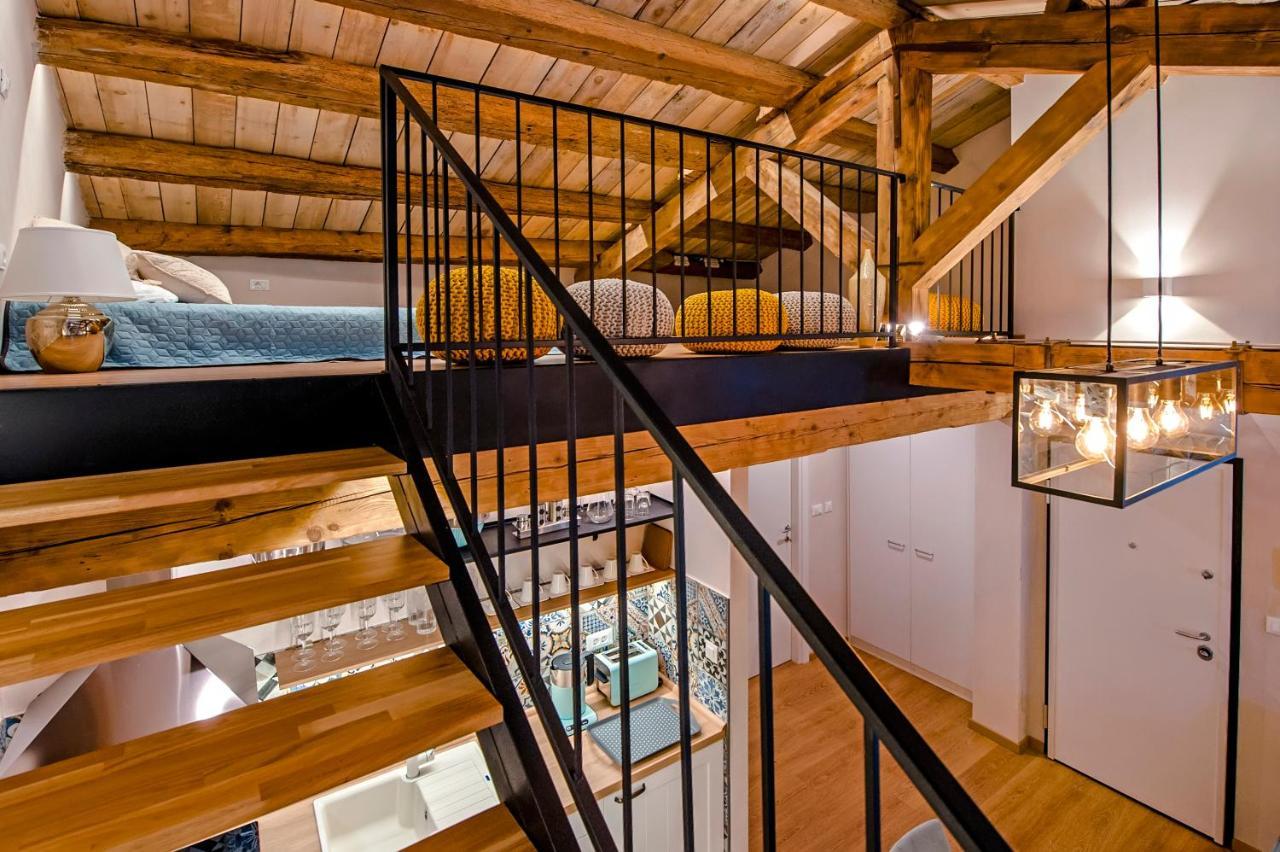 Apartments Casa De Amicis Rovinj Extérieur photo
