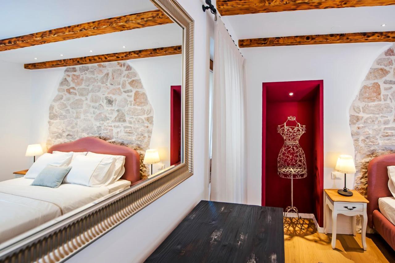 Apartments Casa De Amicis Rovinj Extérieur photo