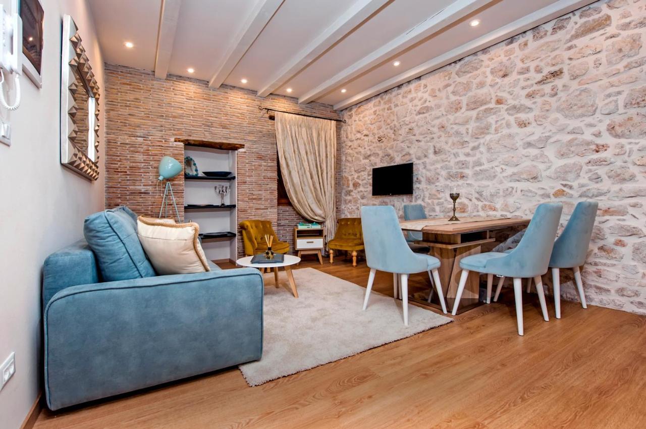 Apartments Casa De Amicis Rovinj Extérieur photo