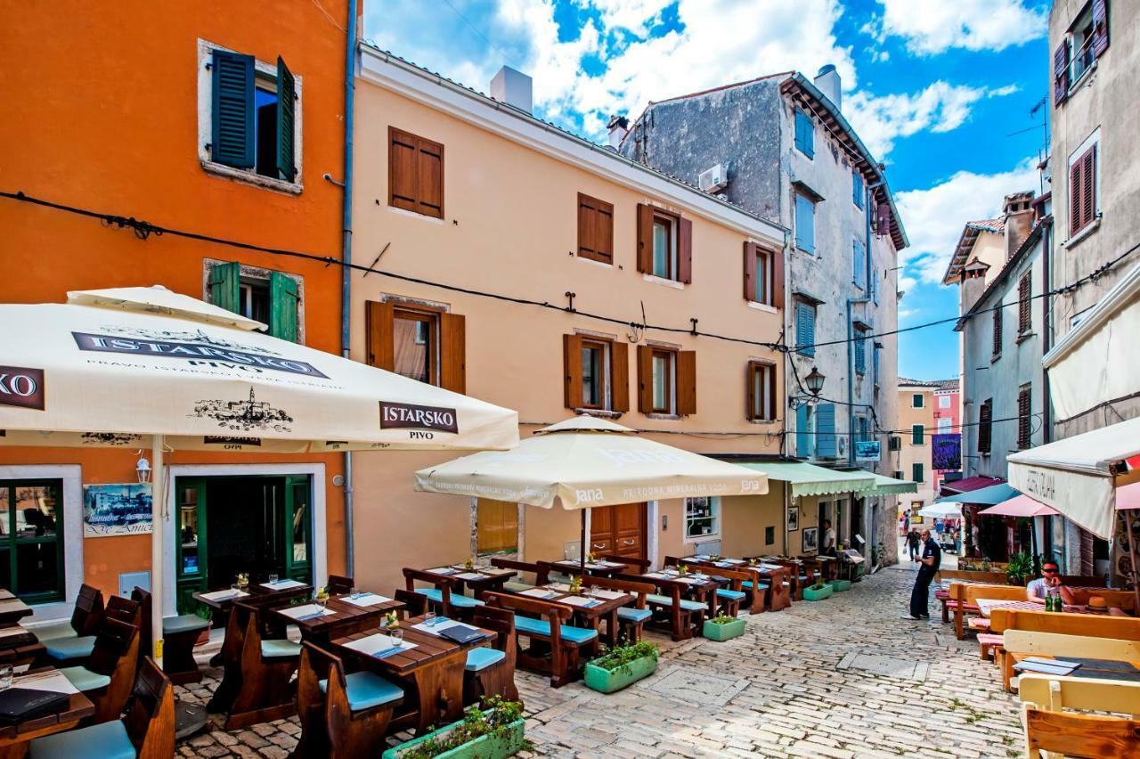Apartments Casa De Amicis Rovinj Extérieur photo